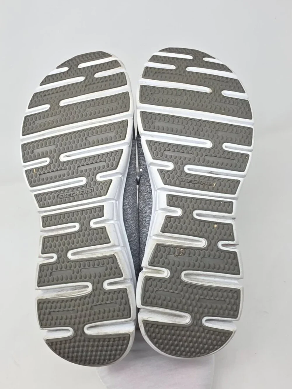 Skechers Flex Elite 11863 Sneakers Shoes Womens 9 Silver Gray Memory Foam